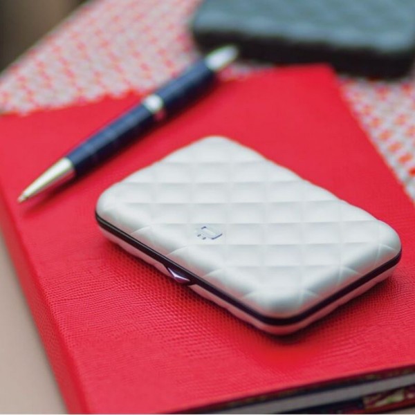 Ogon Design - Porte cartes lady case... Ogon Design - Porte cartes lady case...