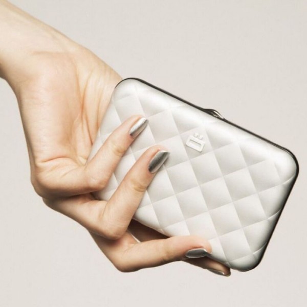 Ogon Design - Porte cartes lady case... Ogon Design - Porte cartes lady case...