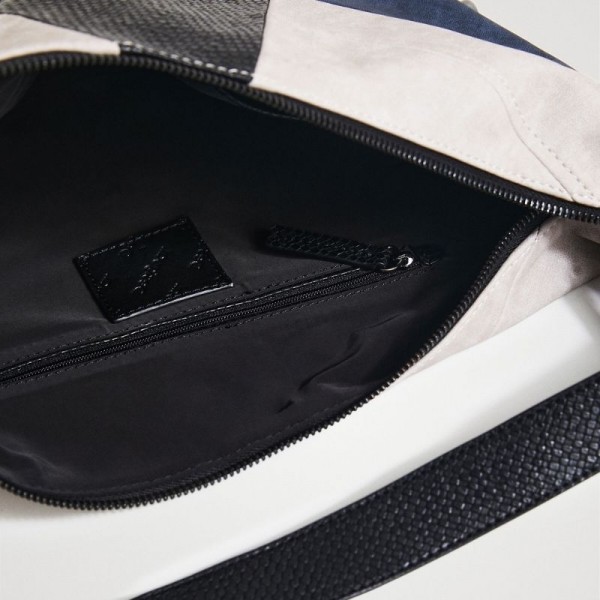 Desigual - Grand sac demi-lune 21waxp04