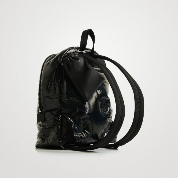 Desigual - Sac à dos matelassé vinyle... Desigual - Sac à dos matelassé vinyle...