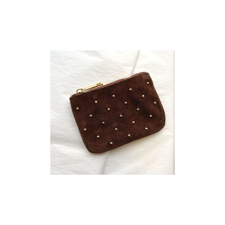 Pochette daim cloutée