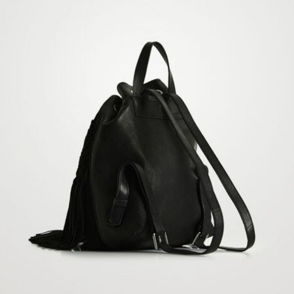 Desigual - Sac à franges en cuir... Desigual - Sac à franges en cuir...