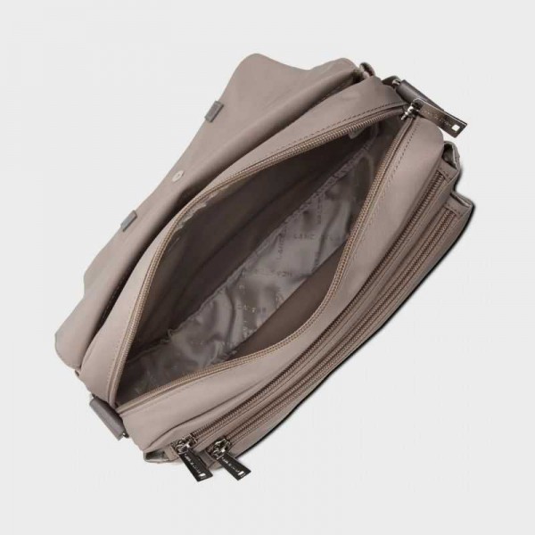 Lancaster - Sac gibecière Basic Sport... Lancaster - Sac gibecière Basic Sport...