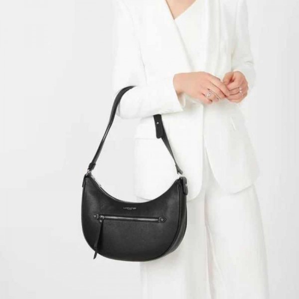 Lancaster - Sac besace en cuir... Lancaster - Sac besace en cuir...