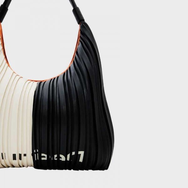 Desigual - Grand sac plissé 22waxp08 Desigual - Grand sac plissé 22waxp08