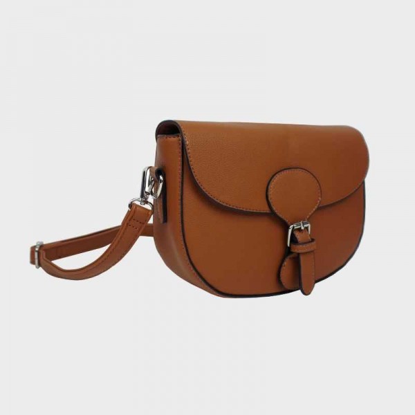 Sac bandoulière camel avec rabat au meilleur prix sur pecari.fr