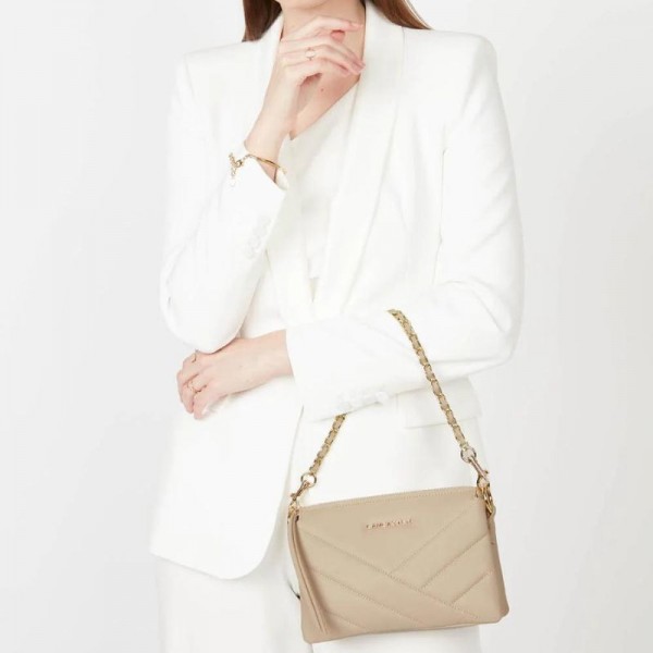 Lancaster - Pochette en cuir soft... Lancaster - Pochette en cuir soft...