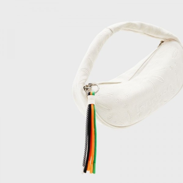 Desigual - Petit sac broderie suisse... Desigual - Petit sac broderie suisse...