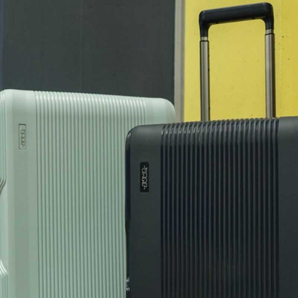 Jump - Valise moyenne 66cm à...