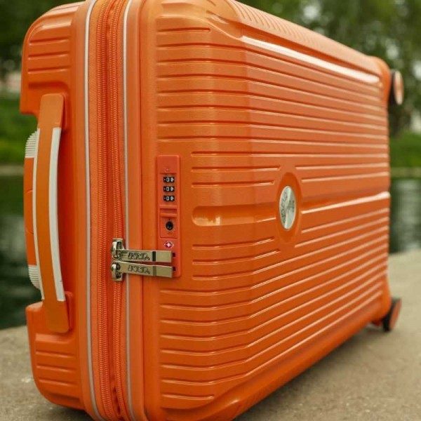 Jump - Grande valise légère... Jump - Grande valise légère...