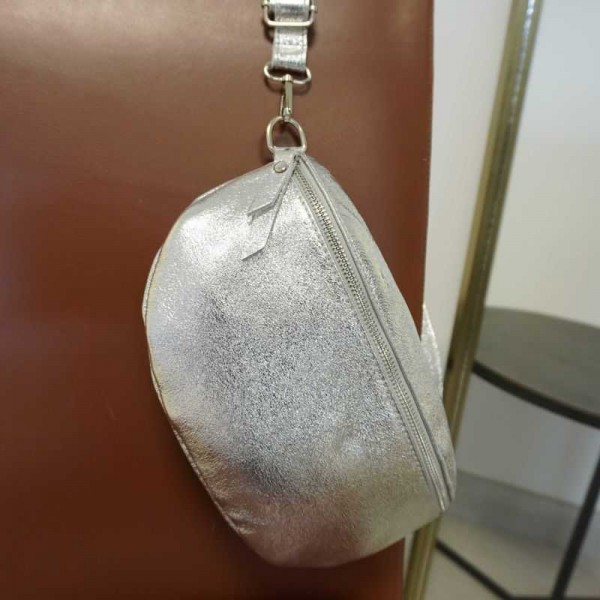 Anais - Sac banane en cuir Léana