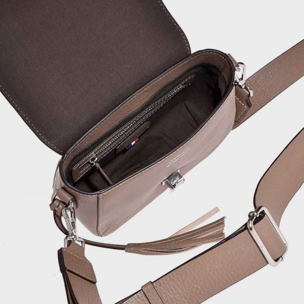 Loxwood - Sac besace en cuir grainé... Loxwood - Sac besace en cuir grainé...