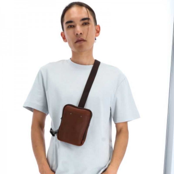 Ateliers Fourès - Sacoche holster en... Ateliers Fourès - Sacoche holster en...