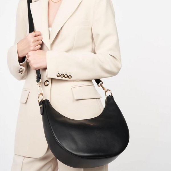 Lancaster - Sac besace en cuir Paris... Lancaster - Sac besace en cuir Paris...