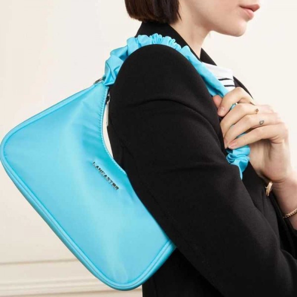 Lancaster - Sac baguette Basic... Lancaster - Sac baguette Basic...