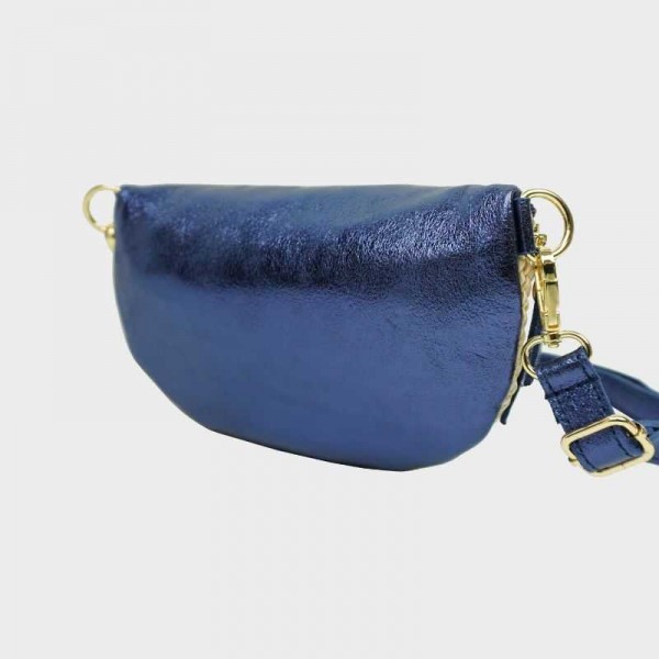 Anais - Sac banane en raphia garni... Anais - Sac banane en raphia garni...