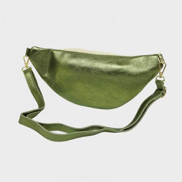 Anais - Sac banane en raphia garni...