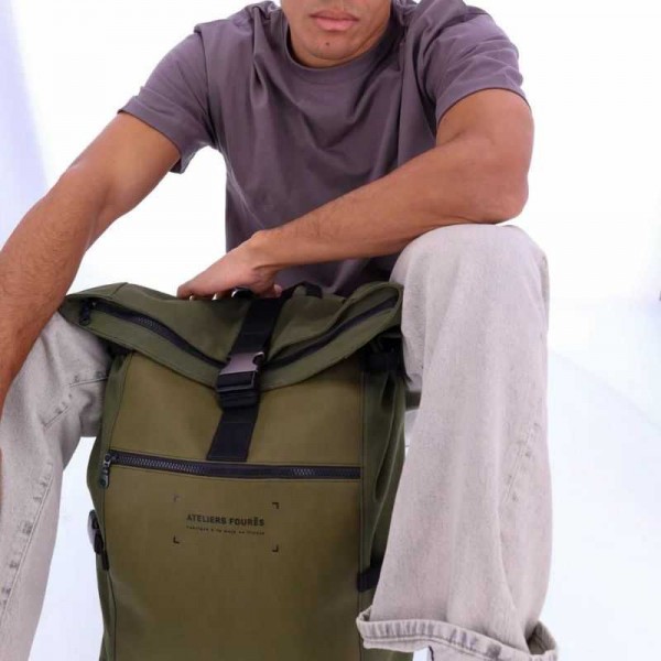 Atelier Fourès - Sac à dos en cuir... Atelier Fourès - Sac à dos en cuir...
