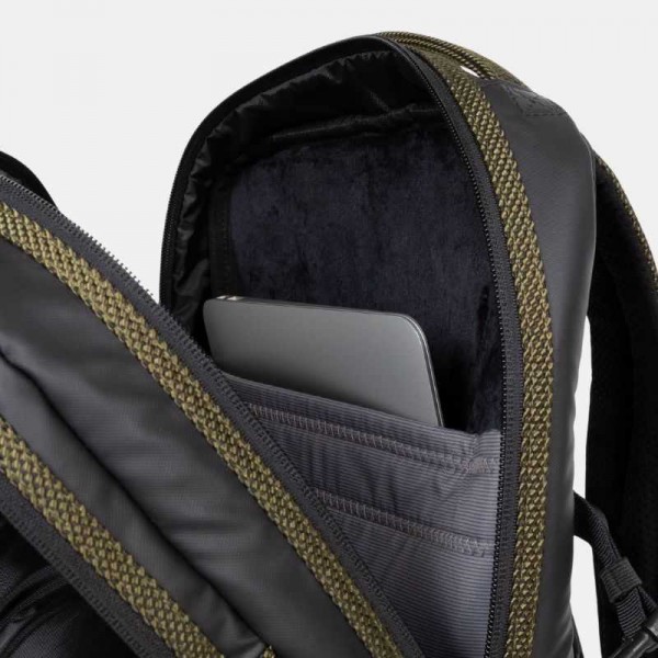 Eastpak - Sac à dos ordinateur 15"... Eastpak - Sac à dos ordinateur 15"...