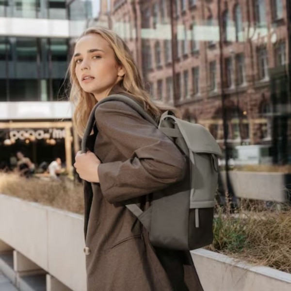 Kapten & Son - Sac à dos avec rabat...