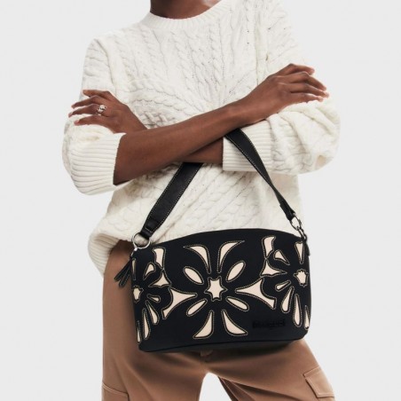 24waxp21 Desigual sur pecari.fr