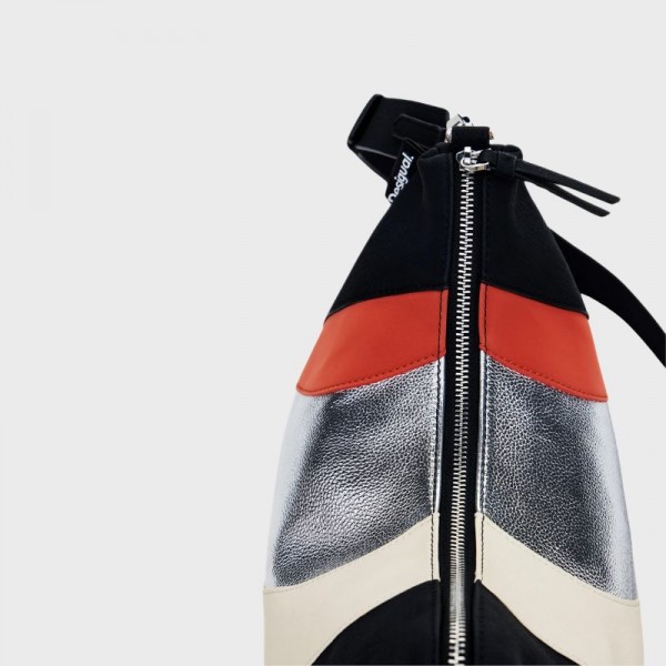 Desigual - Sac noir texturé 24waxpa2