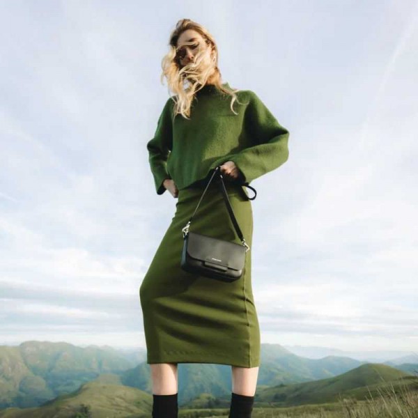 Ateliers Fourès - Sac bandoulière en... Ateliers Fourès - Sac bandoulière en...