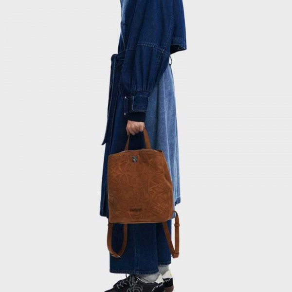 Desigual - Sac à dos à relief 24wakp25