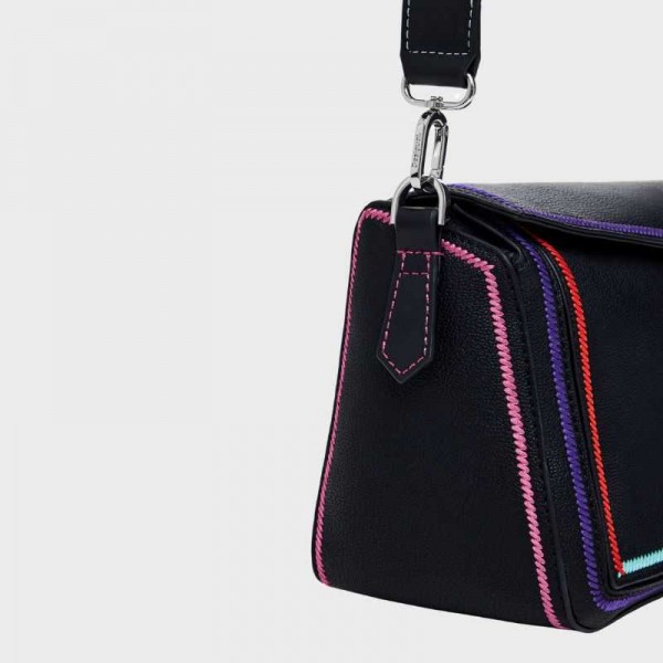 Desigual - Sac bandoulière multiligne... Desigual - Sac bandoulière multiligne...