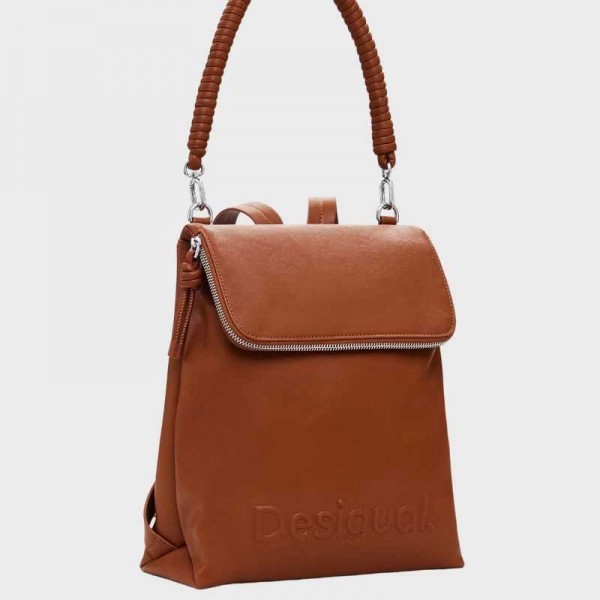 Desigual - Sac à dos camel effet cuir... Desigual - Sac à dos camel effet cuir...