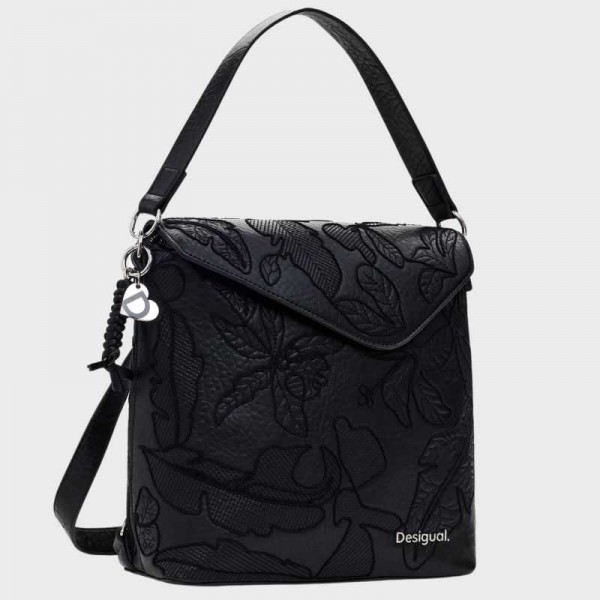 Desigual - Sac à dos noir brodé 2en1... Desigual - Sac à dos noir brodé 2en1...