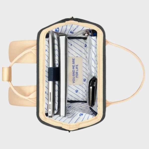 Cabaia - Sac à dos Adventurer Small... Cabaia - Sac à dos Adventurer Small...