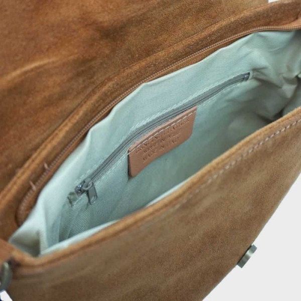 Anais - Sac bandoulière rabat en cuir... Anais - Sac bandoulière rabat en cuir...