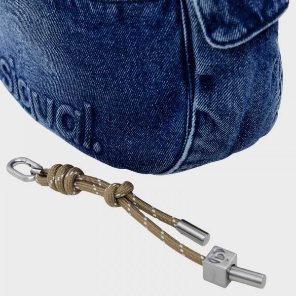 Desigual - Sac porté épaule denim... Desigual - Sac porté épaule denim...