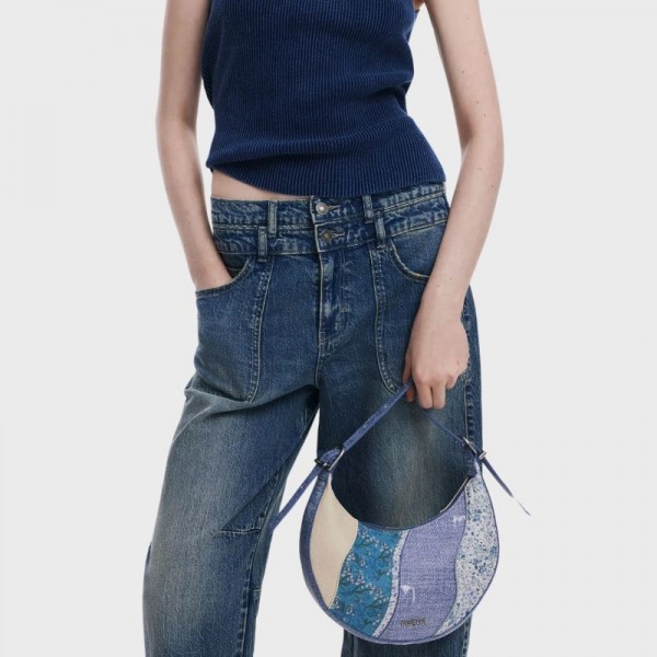 Desigual - Sac bandoulière en denim... Desigual - Sac bandoulière en denim...