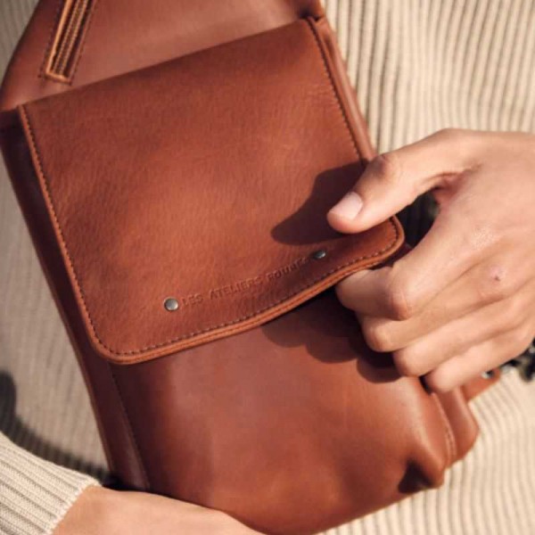 Ateliers Fourès - Sacoche holster en... Ateliers Fourès - Sacoche holster en...