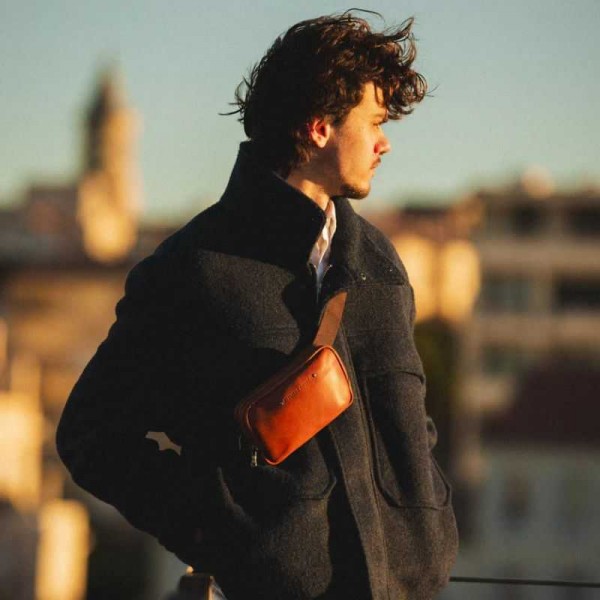 Ateliers Fourès - Sac banane en cuir...