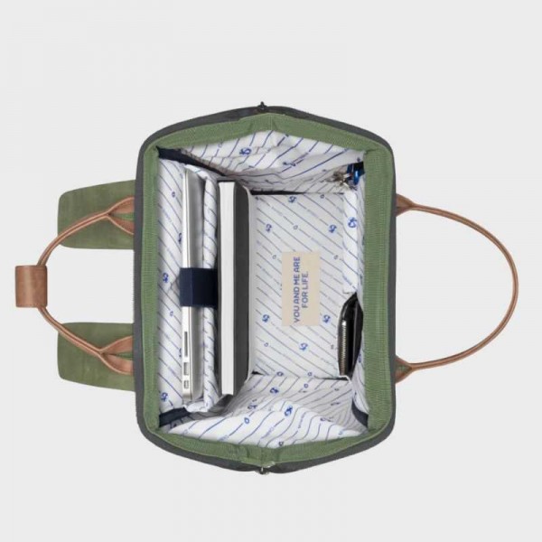 Cabaia - Sac à dos adventurer Medium... Cabaia - Sac à dos adventurer Medium...