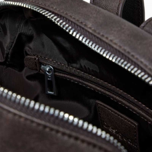 Desigual - Sac à dos marron à clous... Desigual - Sac à dos marron à clous...