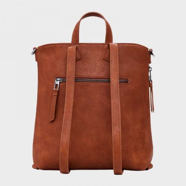 Desigual - Sac à dos marron clouté... Desigual - Sac à dos marron clouté...