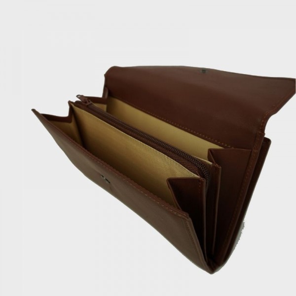 Eliott Clarke - Grand portefeuille en...