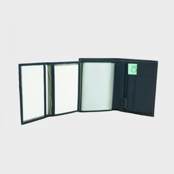 Eliott Clarke - Grand portefeuille en... Eliott Clarke - Grand portefeuille en...