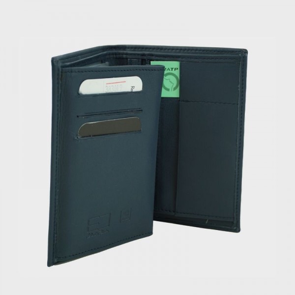 Eliott Clarke - Grand portefeuille en... Eliott Clarke - Grand portefeuille en...